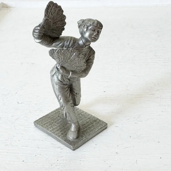 Vintage Chinese Fan Dancer Selangor Pewter - Picture 2 of 11
